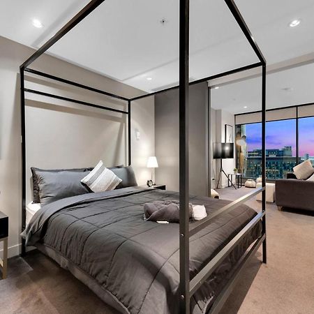 Opulent Level 25 Condo With Breathtaking Views Ville de Ville de Melbourne Extérieur photo