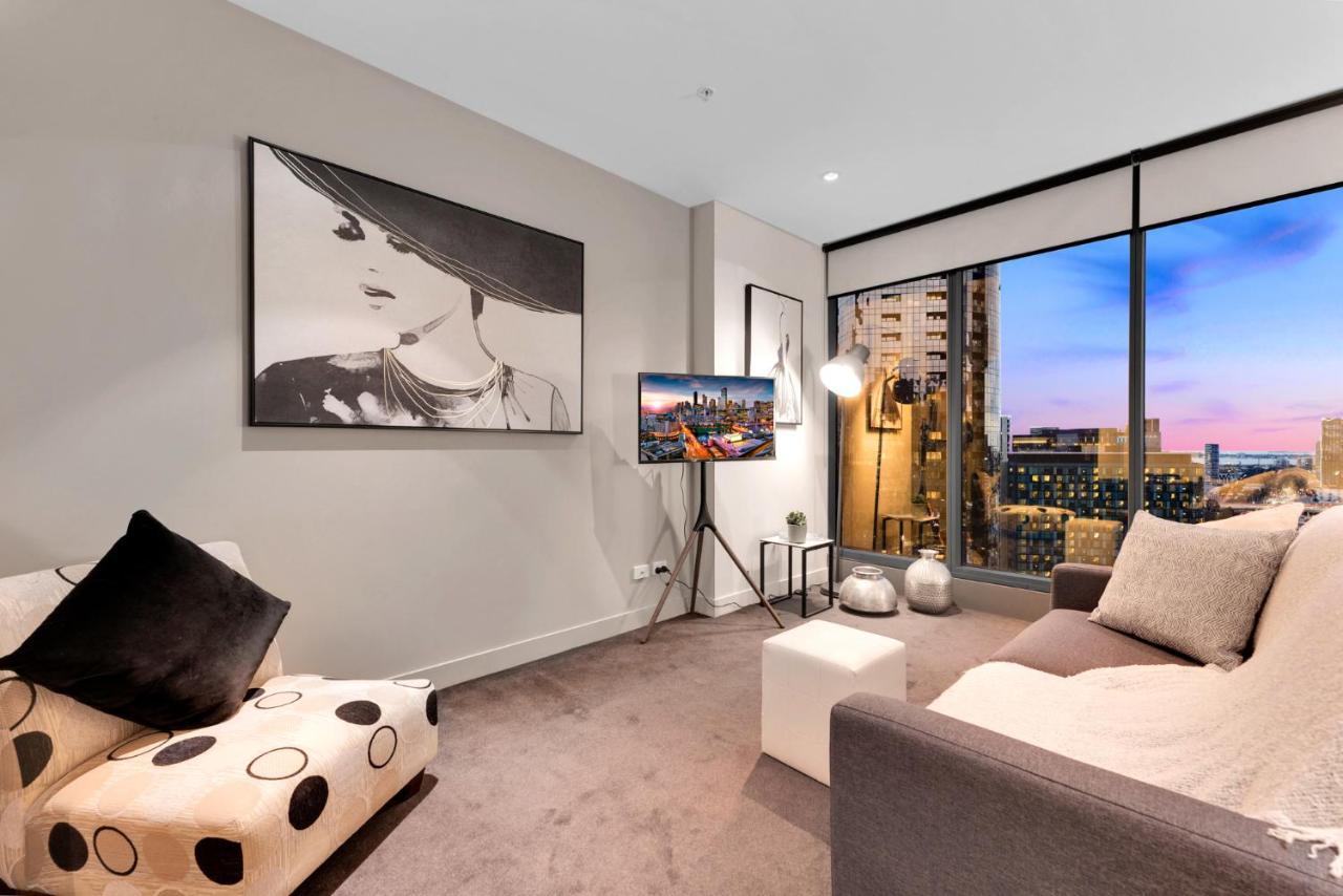 Opulent Level 25 Condo With Breathtaking Views Ville de Ville de Melbourne Extérieur photo