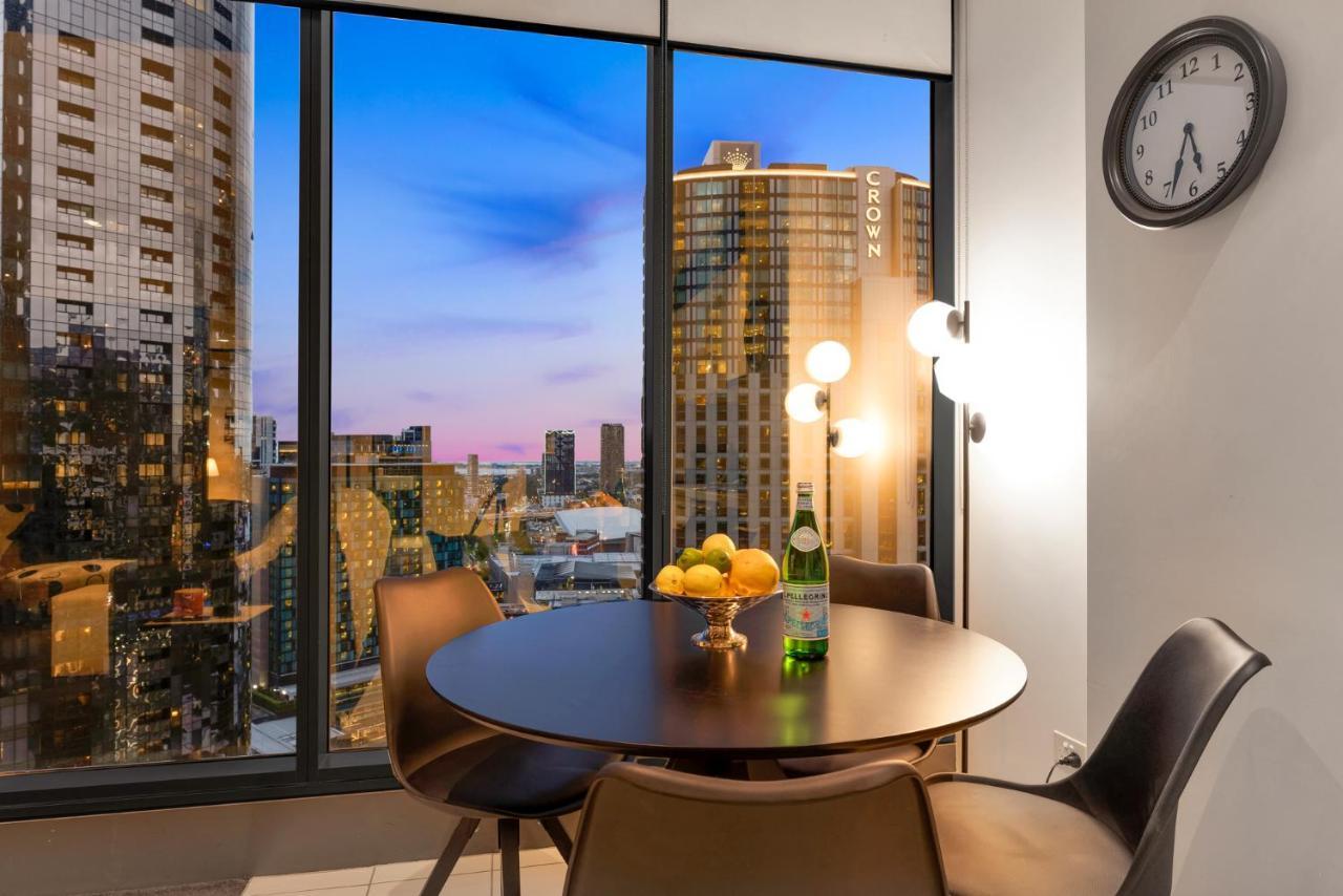 Opulent Level 25 Condo With Breathtaking Views Ville de Ville de Melbourne Extérieur photo