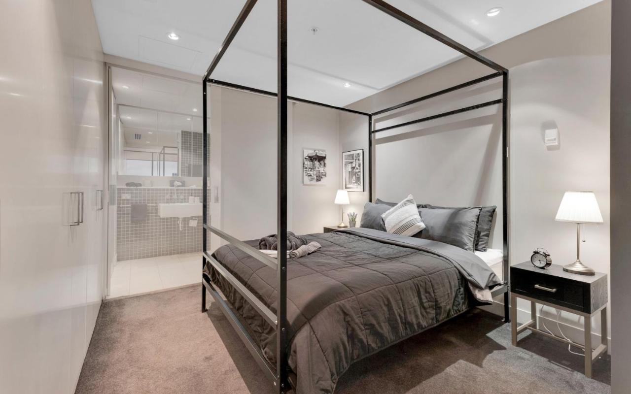 Opulent Level 25 Condo With Breathtaking Views Ville de Ville de Melbourne Extérieur photo