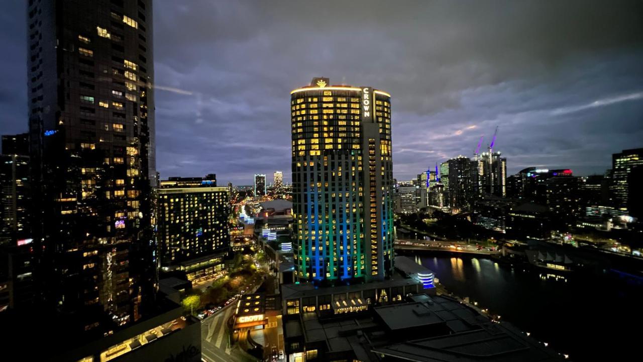 Opulent Level 25 Condo With Breathtaking Views Ville de Ville de Melbourne Extérieur photo